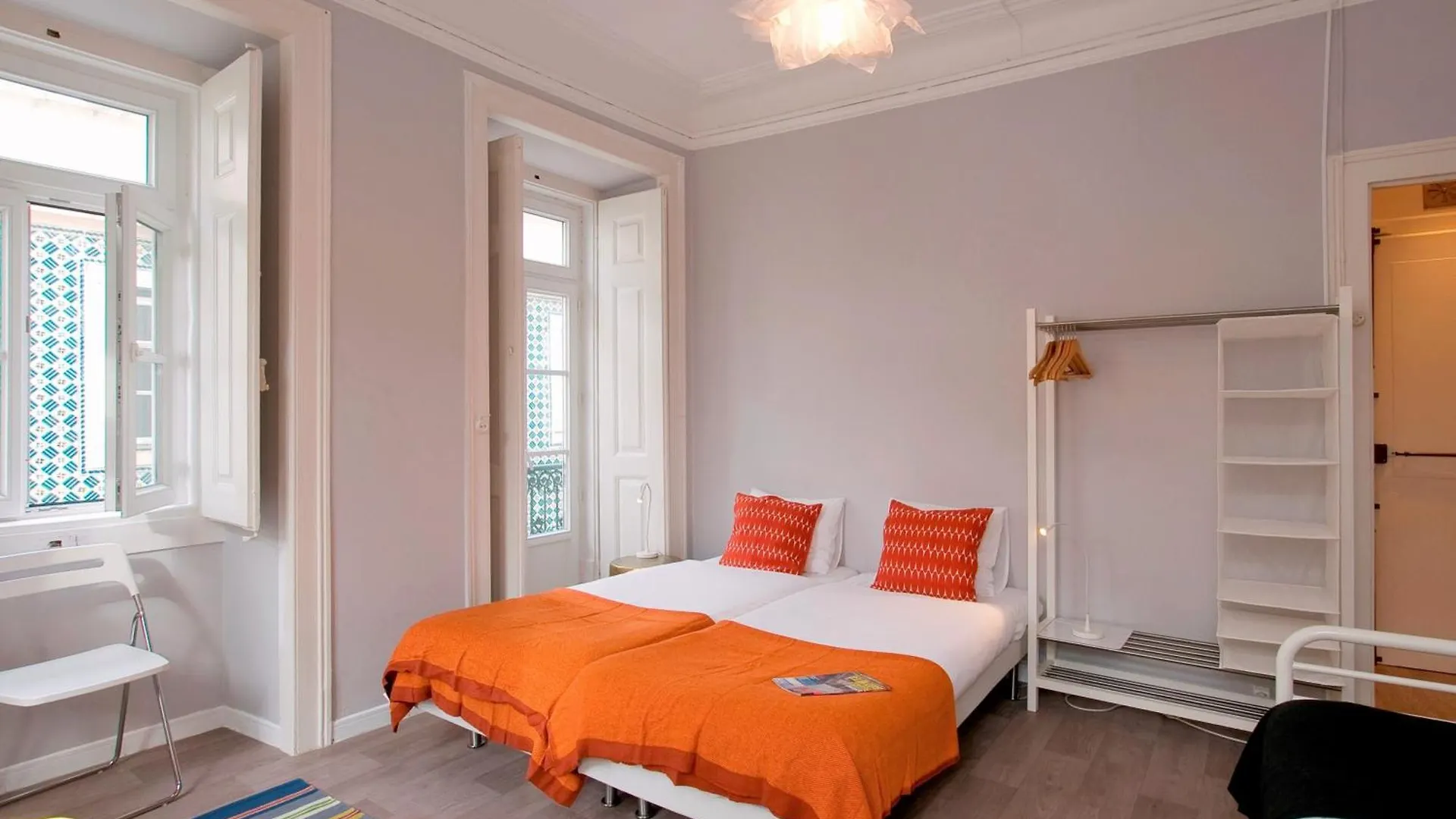B1 Bairro Alto - Bica Central Spacious Bright Lizbona 0*,  Portugalia