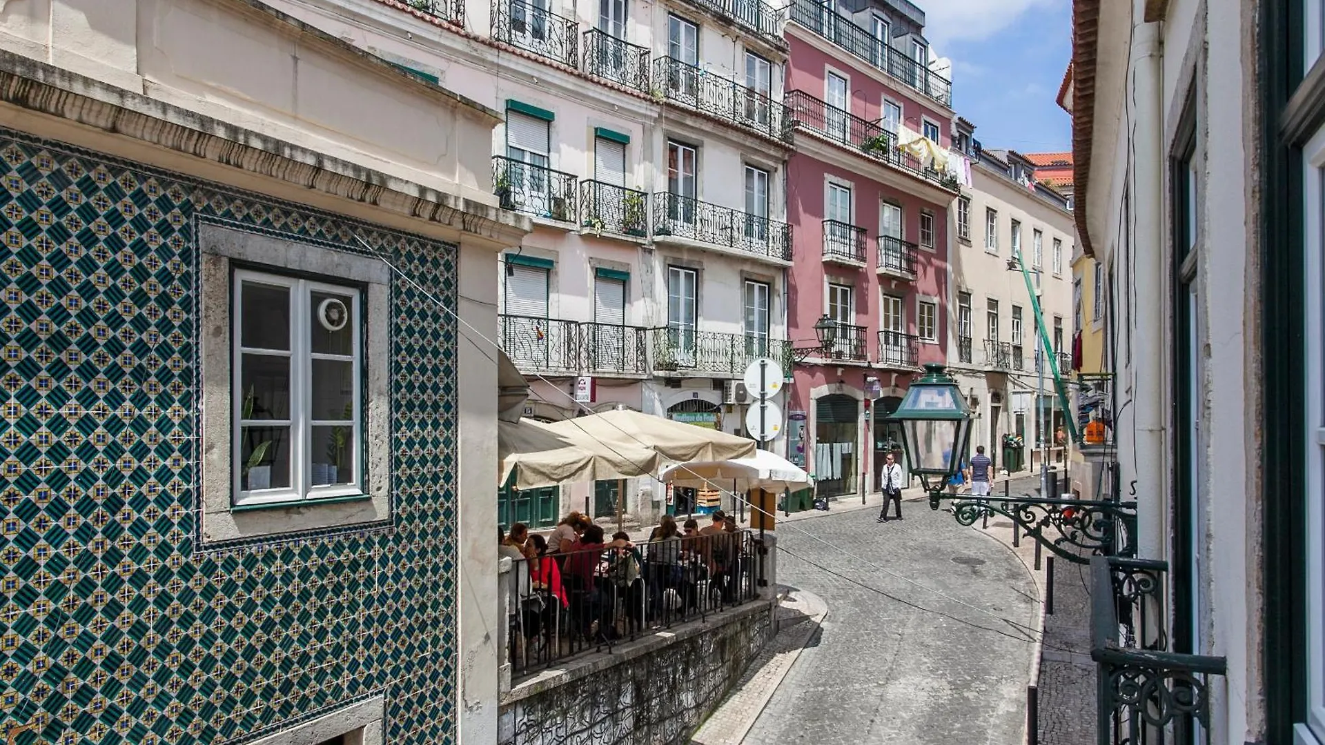 B1 Bairro Alto - Bica Central Spacious Bright Лиссабон